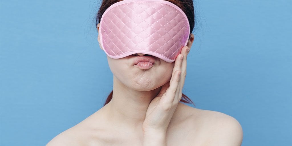 Larocheposay ArticlePage Acne How can beauty sleep improve blemish pro