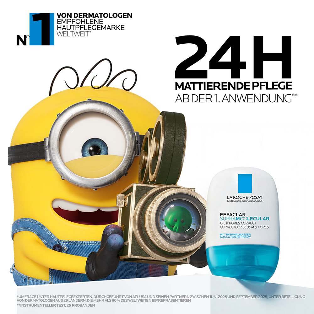 Ein lächelndes Minion hält eine Kamera auf das Produkt EFFACLAR Supramolecular Oil and Pores Correct gerichtet. Text: „TEXT“"24H Mattierende Pflege  - Ab der ersten Anwendung."